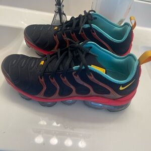 Nike Kids Black and Red Sneakers with Yellow Accents